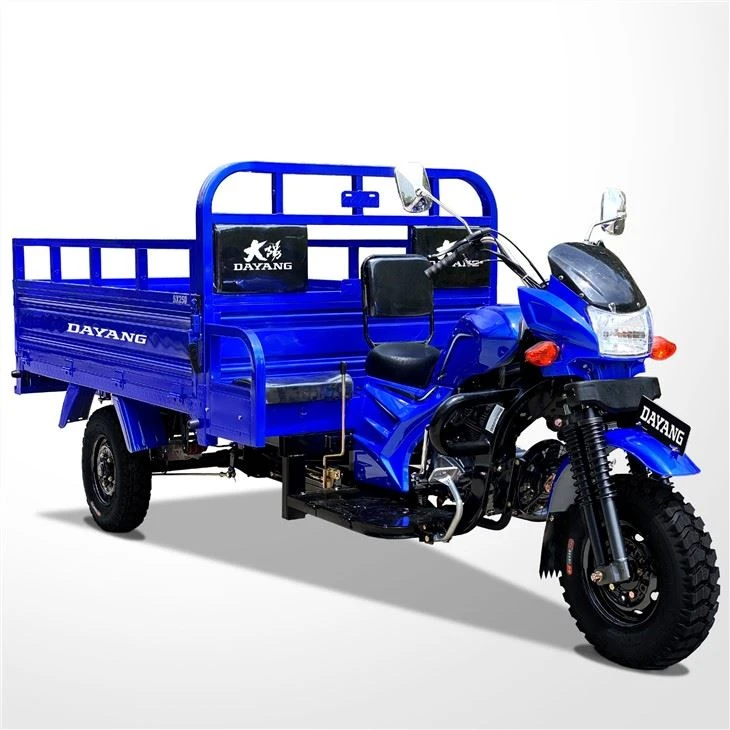 Železná motorová nákladná trojkolka 250 ccm trojkolka