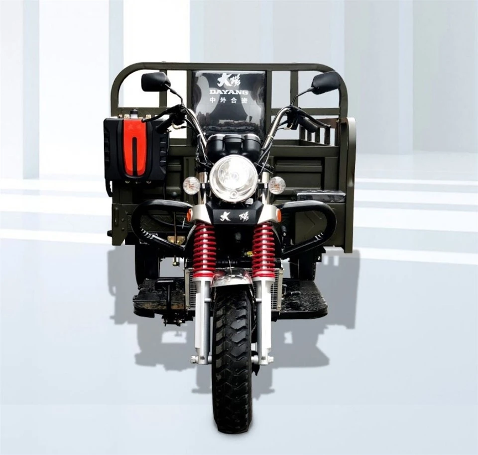 The New Style Motor Tricycle Cargo 150cc-200cc